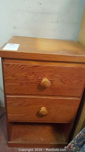Lot #0036 (1 of 8)