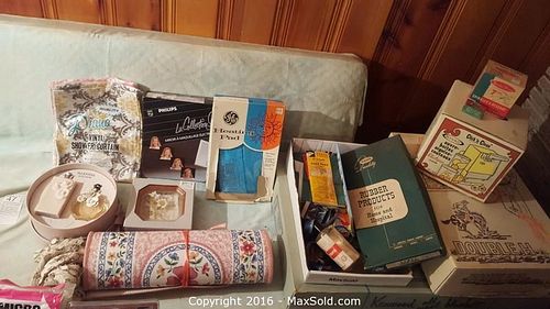 Lot #0047 (1 of 8)