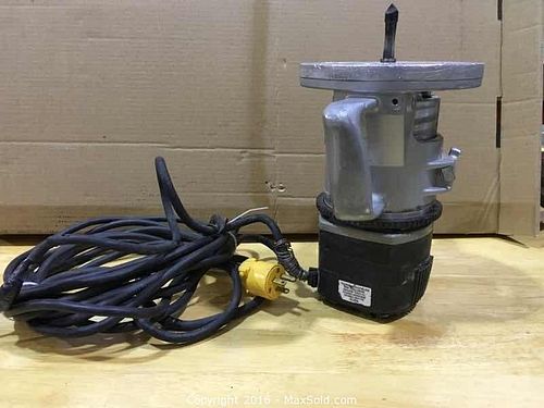 Lot #0043 (1 of 4)