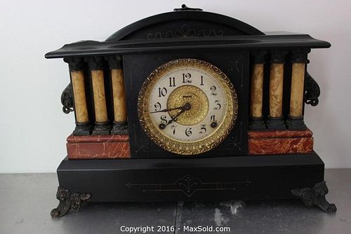 Lot #0018 (1 of 11)