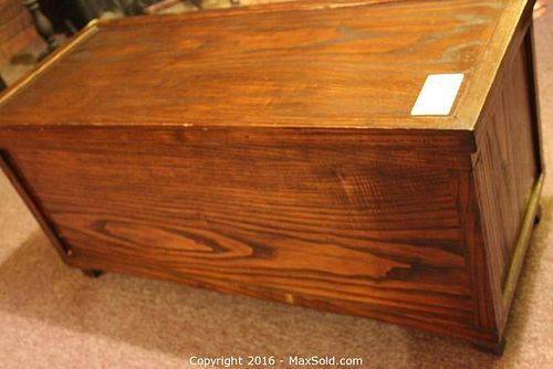 Lot #0133 (1 of 7)