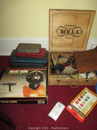 Lot #0019 (1 of 18)