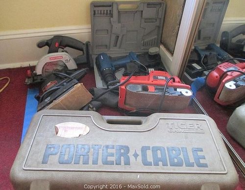 Lot #0021 (1 of 18)