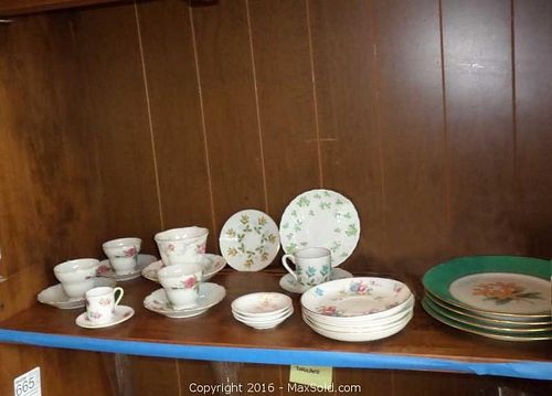 Lot #0664 (1 of 15)