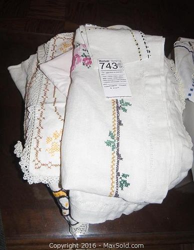 Lot #0743 (1 of 11)