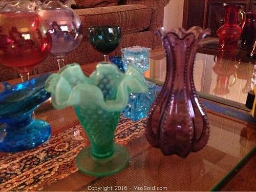 Lot #0244 (1 of 9)