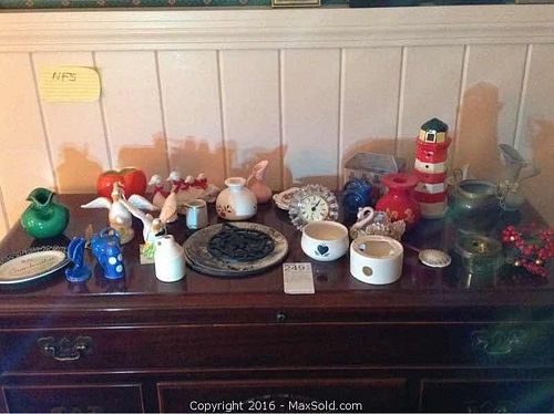 Lot #0249 (1 of 10)
