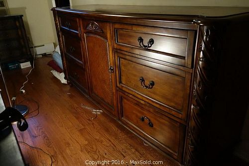 Lot #0093 (1 of 10)