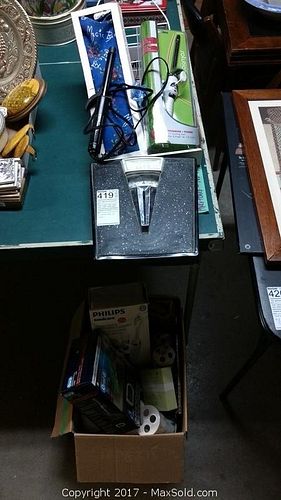 Lot #0419 (1 of 6)