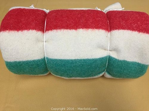 Lot #0100 (1 of 3)