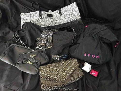 Lot #0112 (1 of 6)