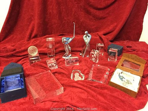 Lot #0124 (1 of 17)