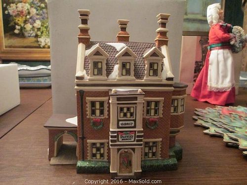 Lot #0025 (1 of 5)