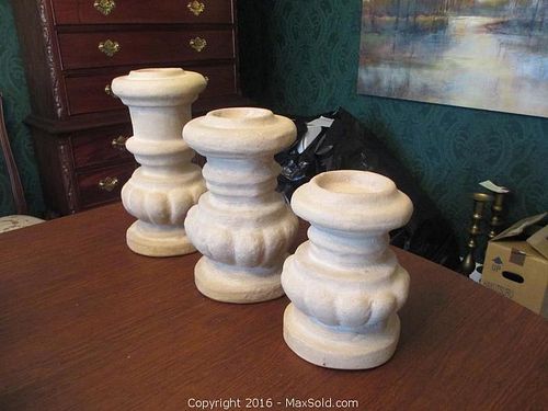 Lot #0038 (1 of 4)