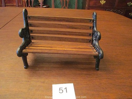Lot #0051 (1 of 5)