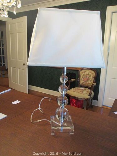 Lot #0100 (1 of 6)