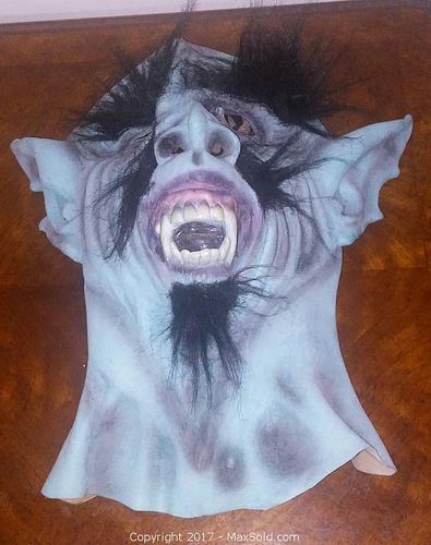 Lot #0018 (1 of 2)