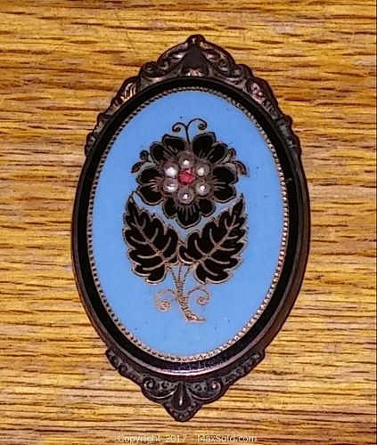 Lot #0031 (1 of 2)