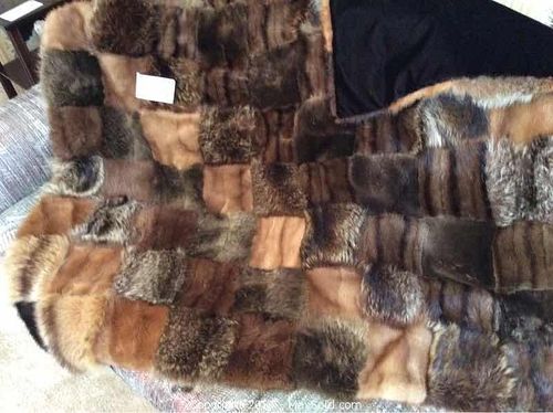 Lot #0137 (1 of 3)