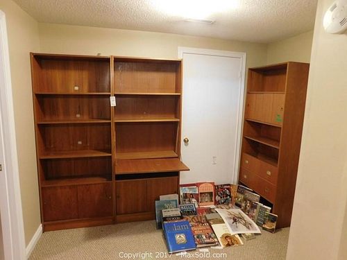Lot #0976 (1 of 8)