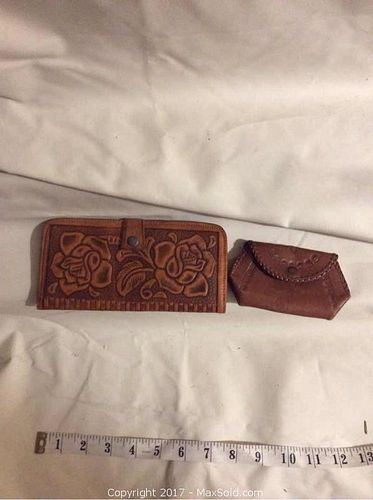 Lot #0049 (1 of 8)