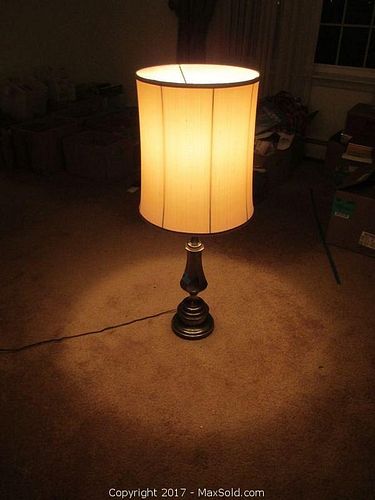 Lot #0871 (1 of 6)