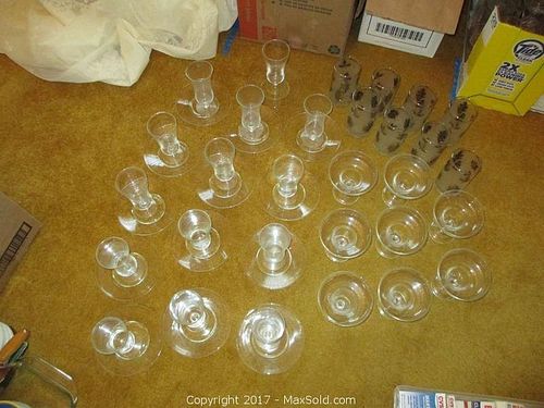 Lot #0883 (1 of 7)