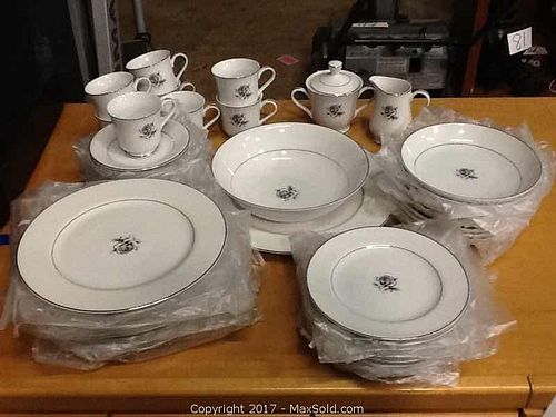 Lot #0087 (1 of 1)