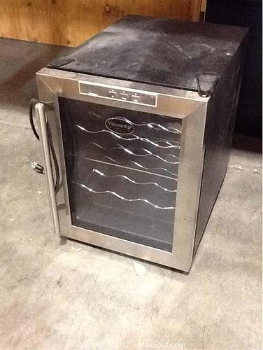 Lot #0266 (1 of 1)