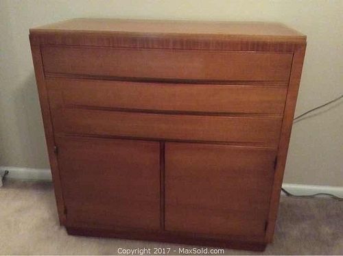 Lot #0616 (1 of 7)