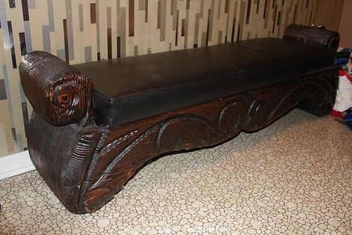Lot #0598 (1 of 9)