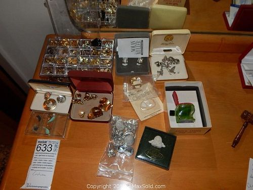 Lot #0633 (1 of 11)