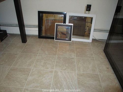Lot #0372 (1 of 5)