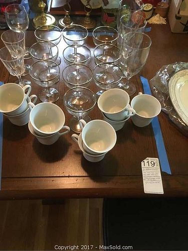 Lot #0119 (1 of 5)