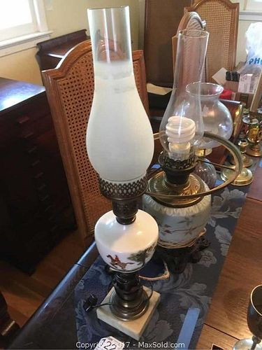 Lot #0122 (1 of 7)