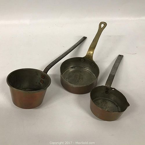 Lot #0024 (1 of 2)