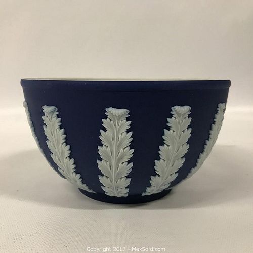 Lot #0030 (1 of 3)