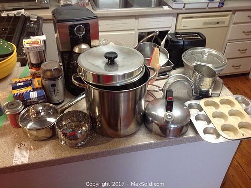 Lot #0050 (1 of 6)