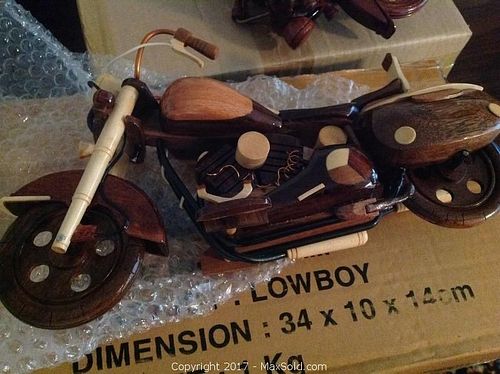 Lot #0100 (1 of 5)