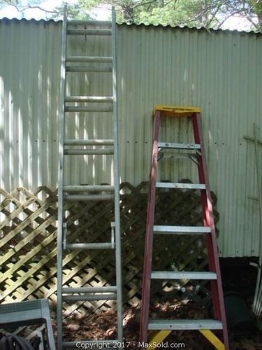 Lot #0142 (1 of 8)
