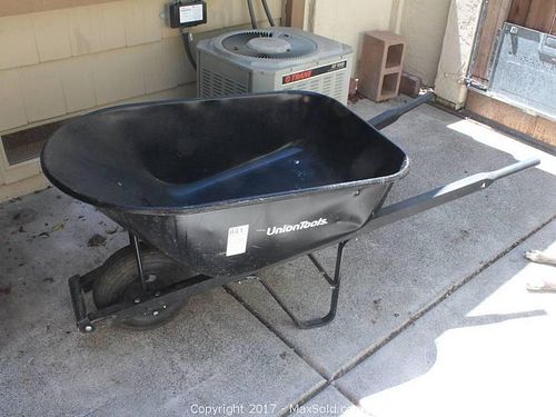 Lot #0841 (1 of 5)