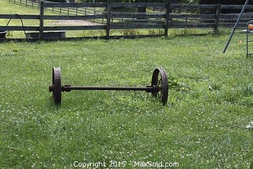 Lot #0055 (1 of 6)