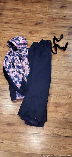 Mountain Warehouse Women's Ski/Snow Jacket & Pants Set, US 8 (1 of 10)