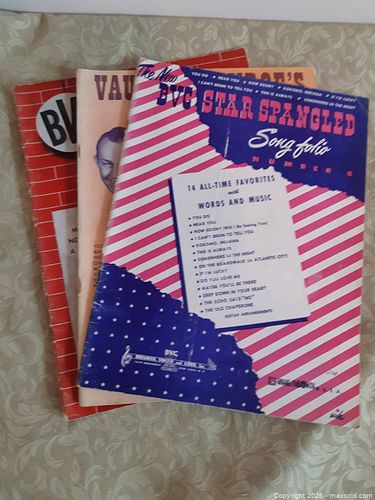 THREE SMALL BOOKLETS OF MUSIC SHEETS (1 of 6)