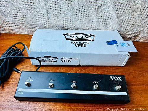 エイト！！ VOX フット・スイッチ VFS5 Vox VFS5 Footswitch Controller
