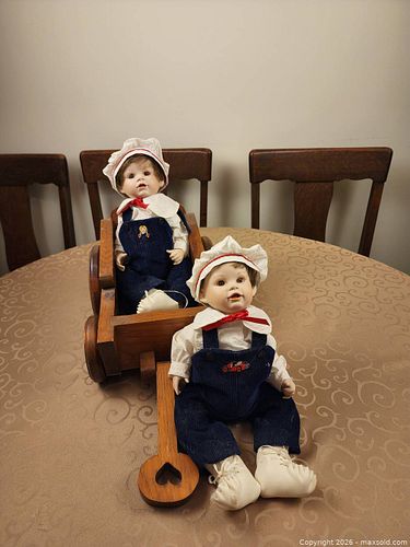 Twin's dolls Very cute two 14" Dolls (Dolls only) (1 of 6)