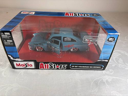 Collectible Volkswagon Car (1 of 5)
