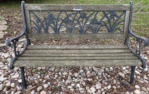 Garden Bench (1 of 7)