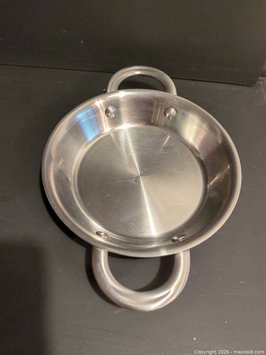 Calphalon 8106. 6" Stainless Steel Au Gratin Pan (1 of 5)