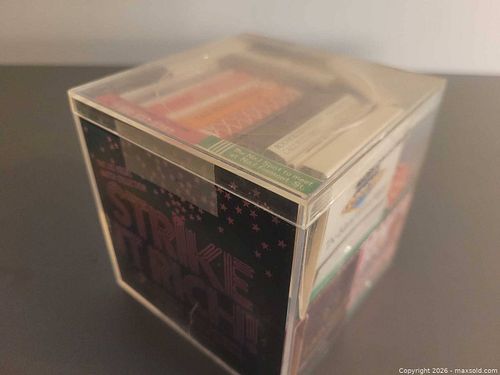 Strike It Rich Las Vegas Match Collection (1 of 4)